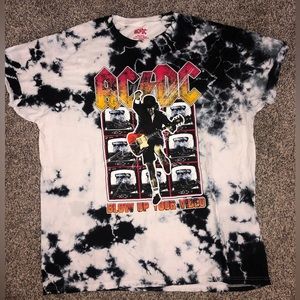 AC/DC XL Concert Tee